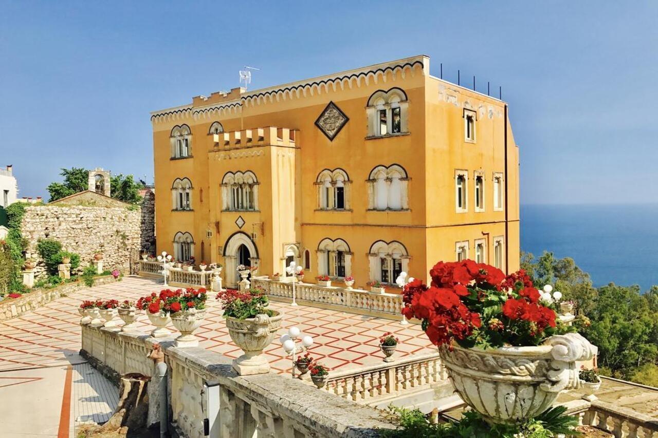 Hotel Villa Riis Taormina Exteriör bild