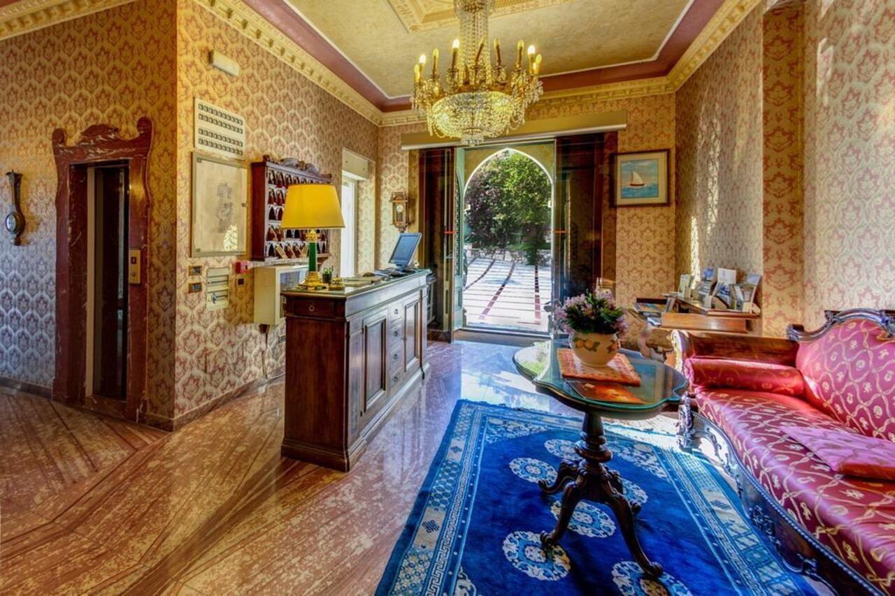 Hotel Villa Riis Taormina Exteriör bild