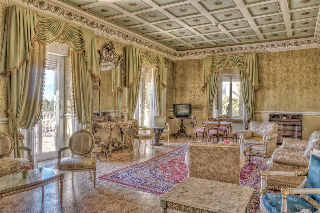 Hotel Villa Riis Taormina Exteriör bild