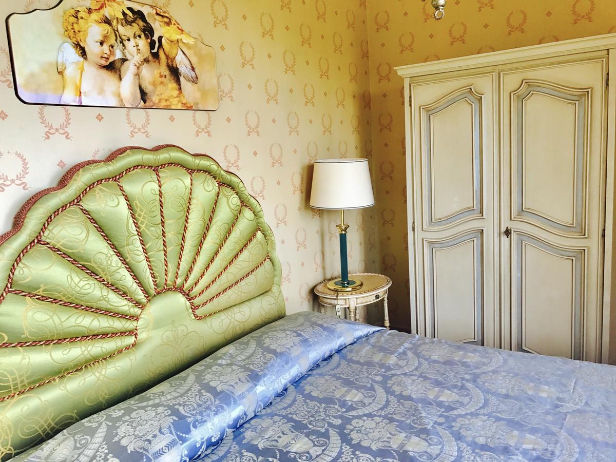 Hotel Villa Riis Taormina Exteriör bild